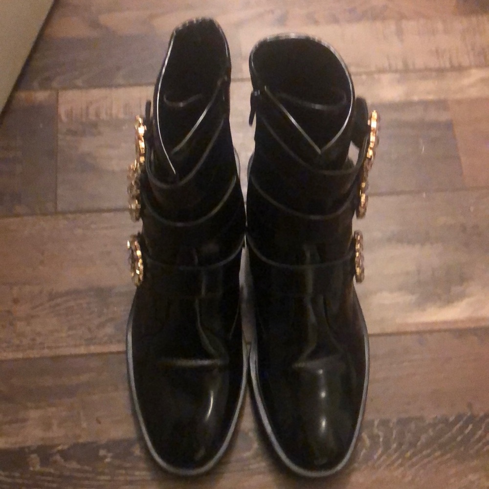 Black ankle boots with diamonds on the side